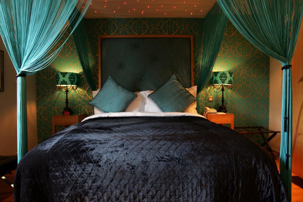 Glenskirlie Castle Hotel Banknock Экстерьер фото